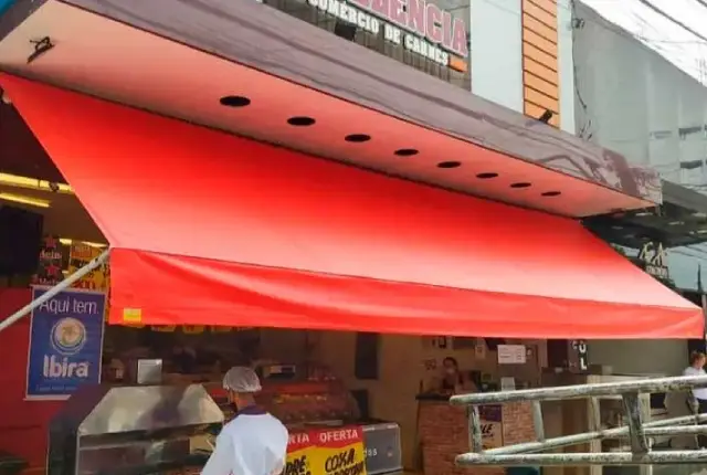 Principais aplicações do toldo articulado em casas e comércios Principais aplicações do toldo articulado em casas e comércios