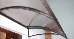 Cobertura de policarbonato alveolar em Santo André