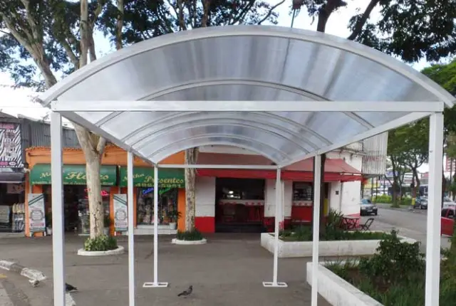 Toldo de Policarbonato para Corredor em São Paulo