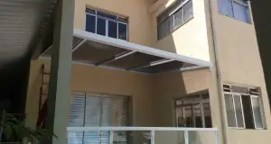 Aplicações do toldo fixo em residências, comércios e indústrias