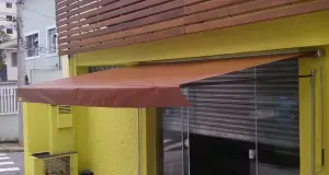 Tipos de toldo articulado e onde cada um pode ser usado